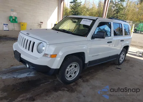 2015 Jeep Patriot Sport из США, поврежденный, VIN 1C4NJPBB5FD179051